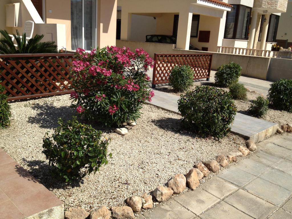 Diana Townhouse 2 Apartamento Pafos Quarto foto