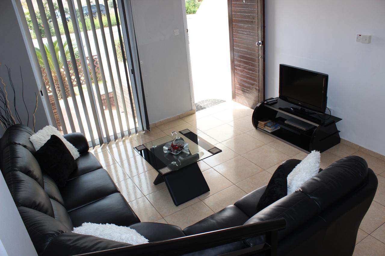 Diana Townhouse 2 Apartamento Pafos Exterior foto